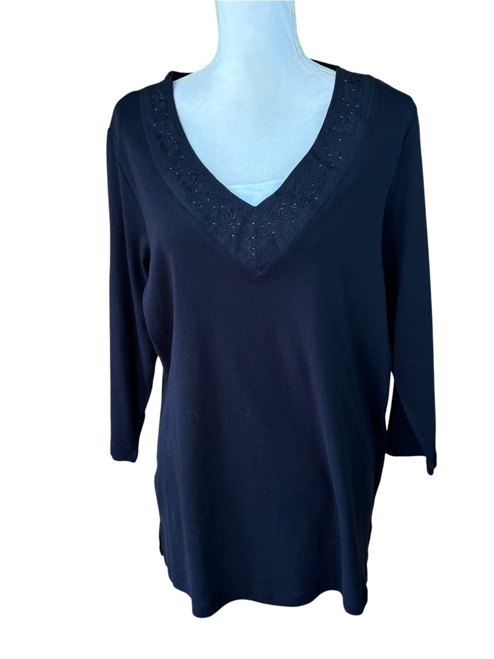 Carolyn Taylor top, size 16-18W, NWT, layered, sequin, floral, dressy, office